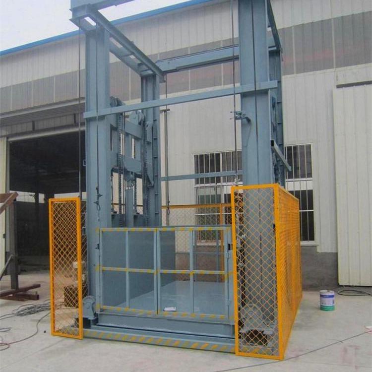 导轨式升降货梯安全吗